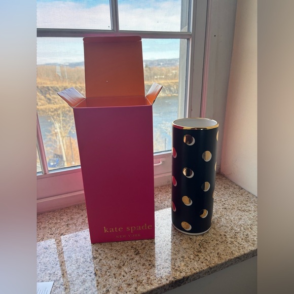 Kate Spade Sunset Street Cylinder Vase - Picture 9 of 9